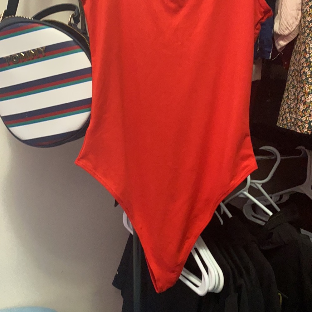 Swimwear - Picture 3 of 4